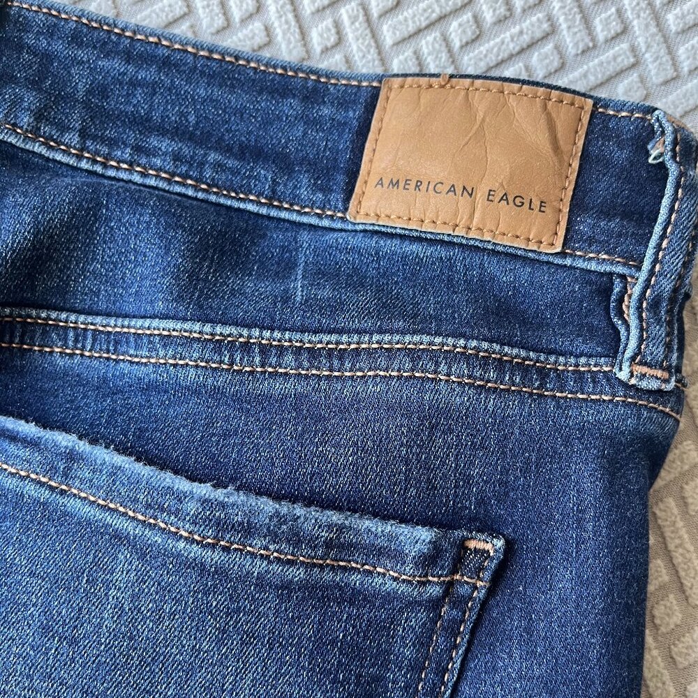 NWOT American Eagle Outfitters NE(X)T Level Stretch Dark Wash Jeans